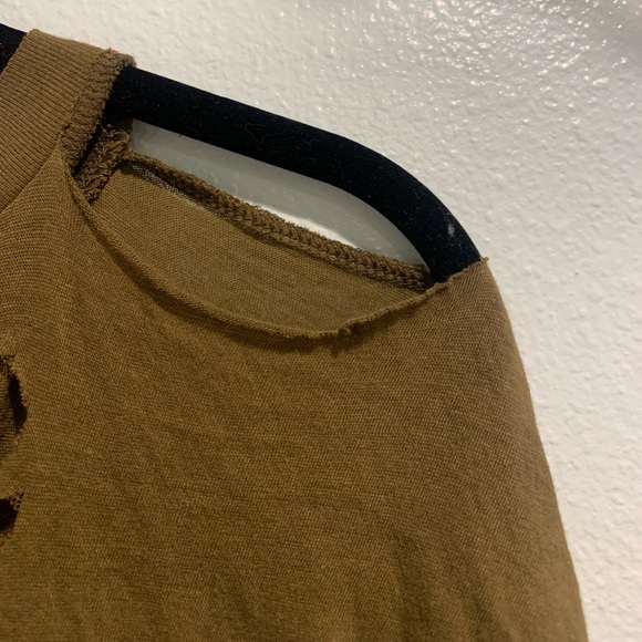 Urban Outfitters Distressed Tee - Picture 4 of 6